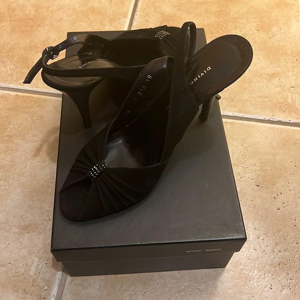 Divino Design Sandals
